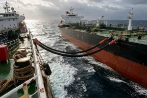 जामनगर, वडीनार टर्मिनल पर एम टी जग वसंत पहुंचा, 47,000 मीट्रिक टन एलपीजी (LPG) के साथ शिप टू शिप ट्रांसफर शुरू