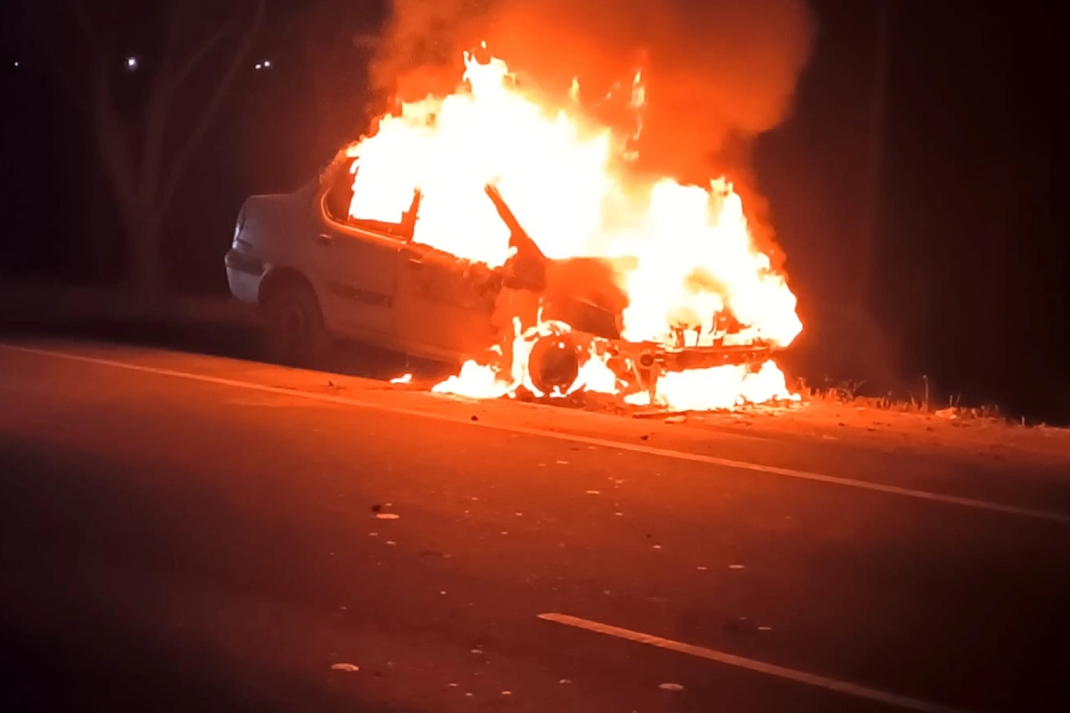Amravati car fire NH-47 News: