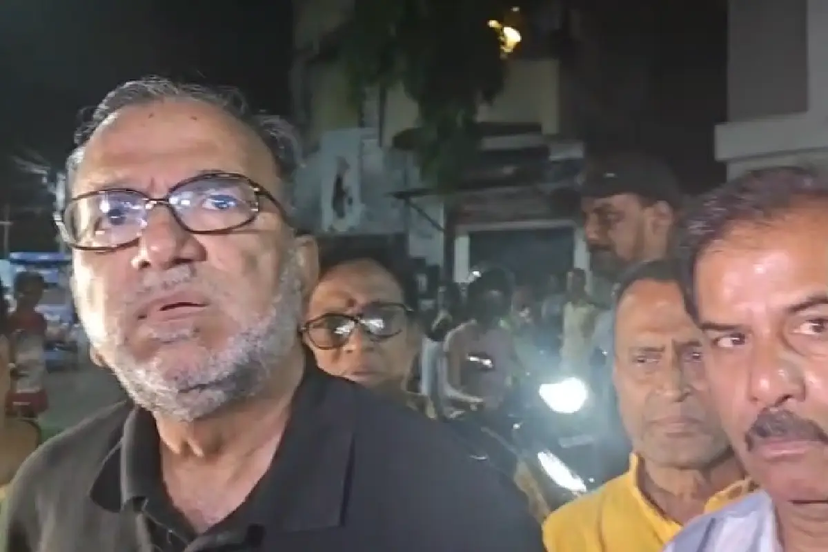 Odisha News: तालसारी बीच पर शूटिंग के दौरान समुद्र में डूबे टॉलीवुड अभिनेता राहुल बनर्जी, 43 साल की उम्र में निधन 16 Rahul Banerjee Tollywood actor death Talsari Beach Odisha: टॉलीवुड अभिनेता राहुल अरुणोदय बनर्जी (43) का 29 मार्च को ओडिशा के तालसारी बीच पर सीरियल शूटिंग के दौरान समुद्र में डूबने से निधन हो गया।