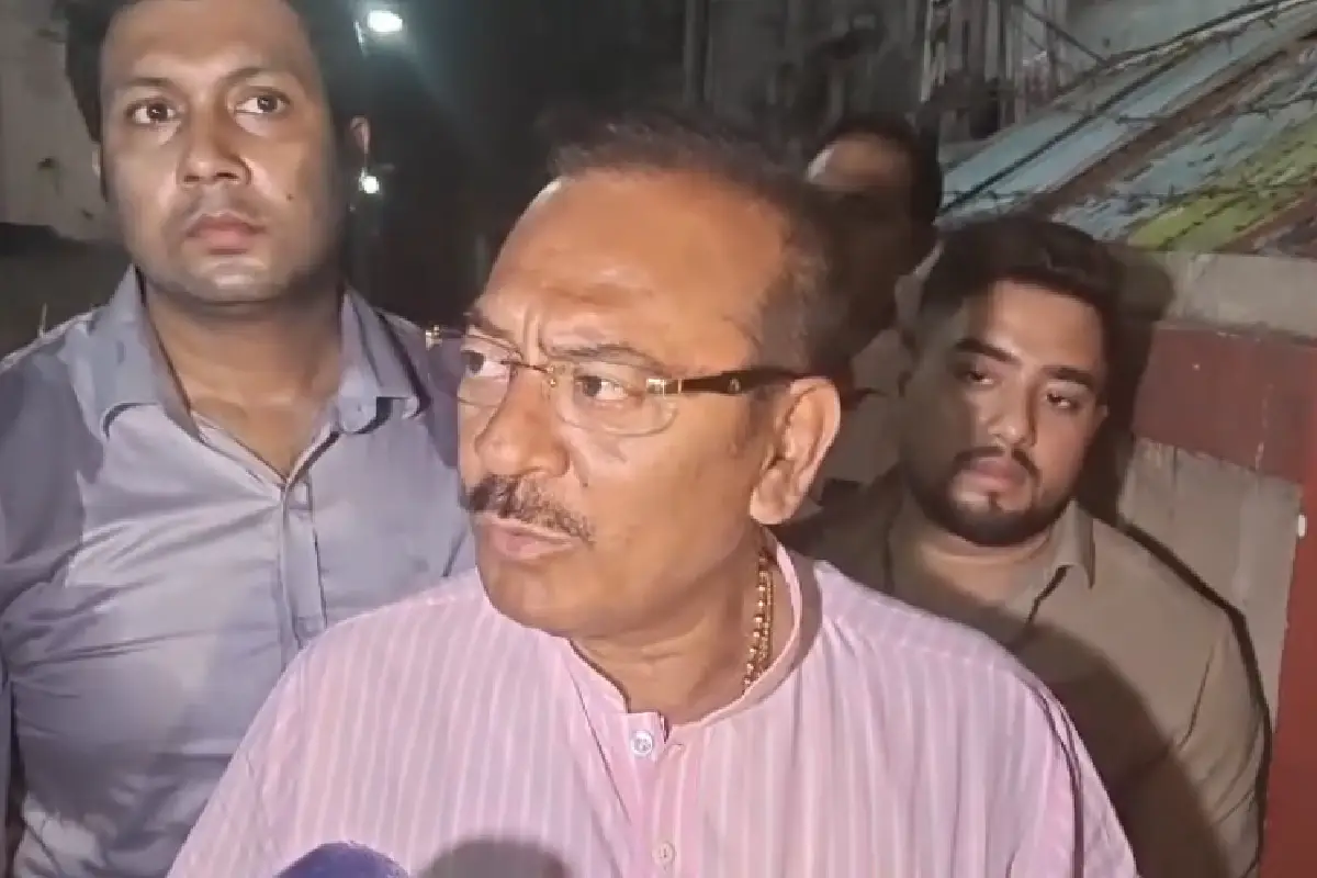 Odisha News: तालसारी बीच पर शूटिंग के दौरान समुद्र में डूबे टॉलीवुड अभिनेता राहुल बनर्जी, 43 साल की उम्र में निधन 15 Rahul Banerjee Tollywood actor death Talsari Beach Odisha: टॉलीवुड अभिनेता राहुल अरुणोदय बनर्जी (43) का 29 मार्च को ओडिशा के तालसारी बीच पर सीरियल शूटिंग के दौरान समुद्र में डूबने से निधन हो गया।