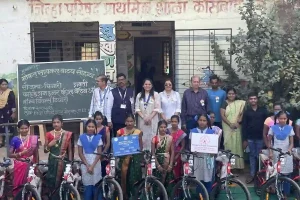 Bicycle Distribution India: वाडा के बच्चों को मिली ‘सपनों की सवारी’, अब बदलेगी शिक्षा की राह