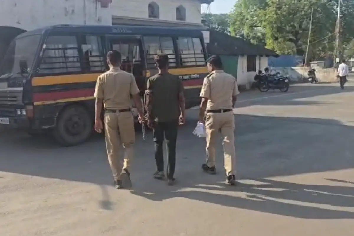 Nagpur Kapil Nagar rape case forced nikah video threat: नागपुर के कपिल नगर में 21 वर्षीय युवती से दुष्कर्म, वीडियो वायरल की धमकी और जबरन निकाह का आरोप। 5 पर केस, मुख्य आरोपी गिरफ्तार।