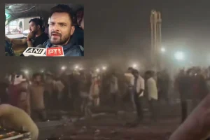 खेसारी लाल यादव के शो में मची भगदड़, लाखों की भीड़ पर हुआ लाठीचार्ज, देखिए VIDEO