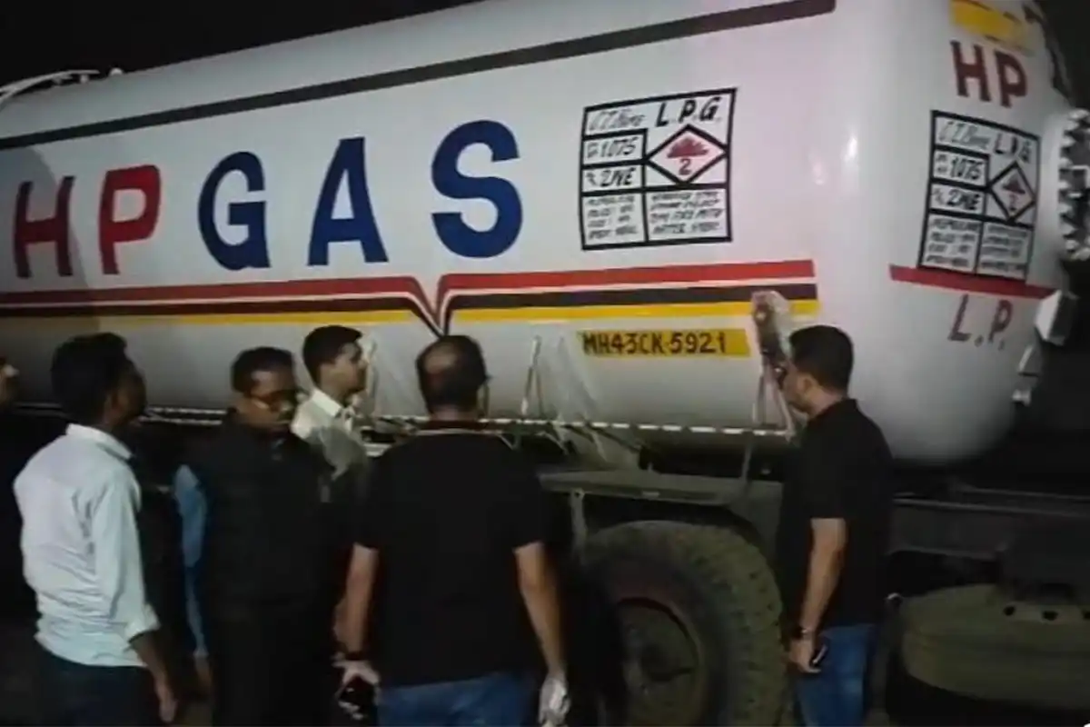 LPG gas theft raid Chhatrapati Sambhajinagar: छापा मारकर लाखों की गैस बरामद, दो लोग पकड़े गए