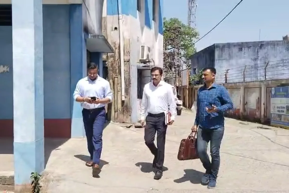 मालदा कालियाचक कांड: NIA जांच का तीसरा दिन, 150 से ज्यादा पूछताछ, आज कोलकाता लौटेगी टीम; कल सौंपी जाएगी प्रारंभिक रिपोर्ट 13 NIA investigation Kaliachak Malda Case