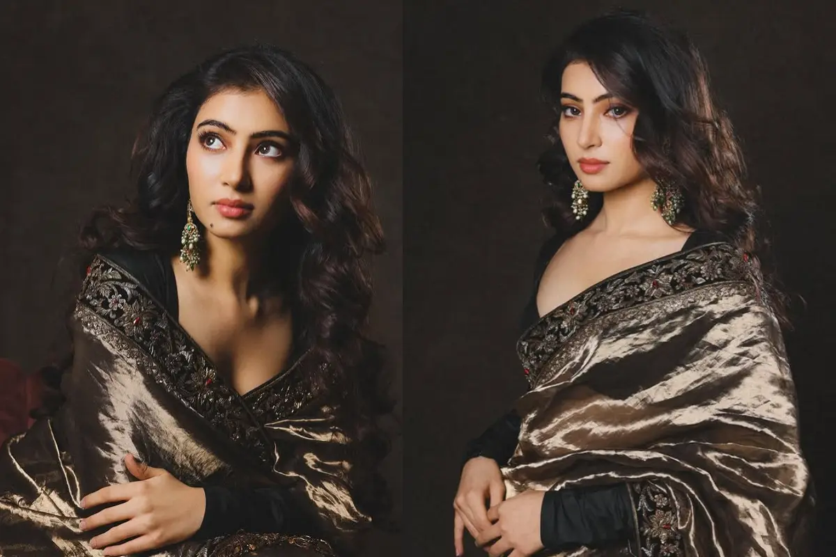 धुरंधर की सफलता के बाद महाकालेश्वर मंदिर पहुंची एक्ट्रेस सारा अर्जुन