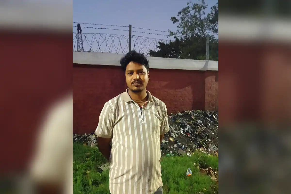 Kolkata Swing Bridge cash seizure: नाका जांच के दौरान पुलिस ने 2.18 लाख रुपये बरामद किए