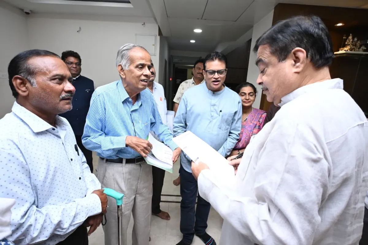 Nitin Gadkari journalists National Union Vidarbha Nagpur: राष्ट्रहित के विचार जन-जन तक पहुंचाएं, स्वास्थ्य सुविधाओं में सहयोग का दावा