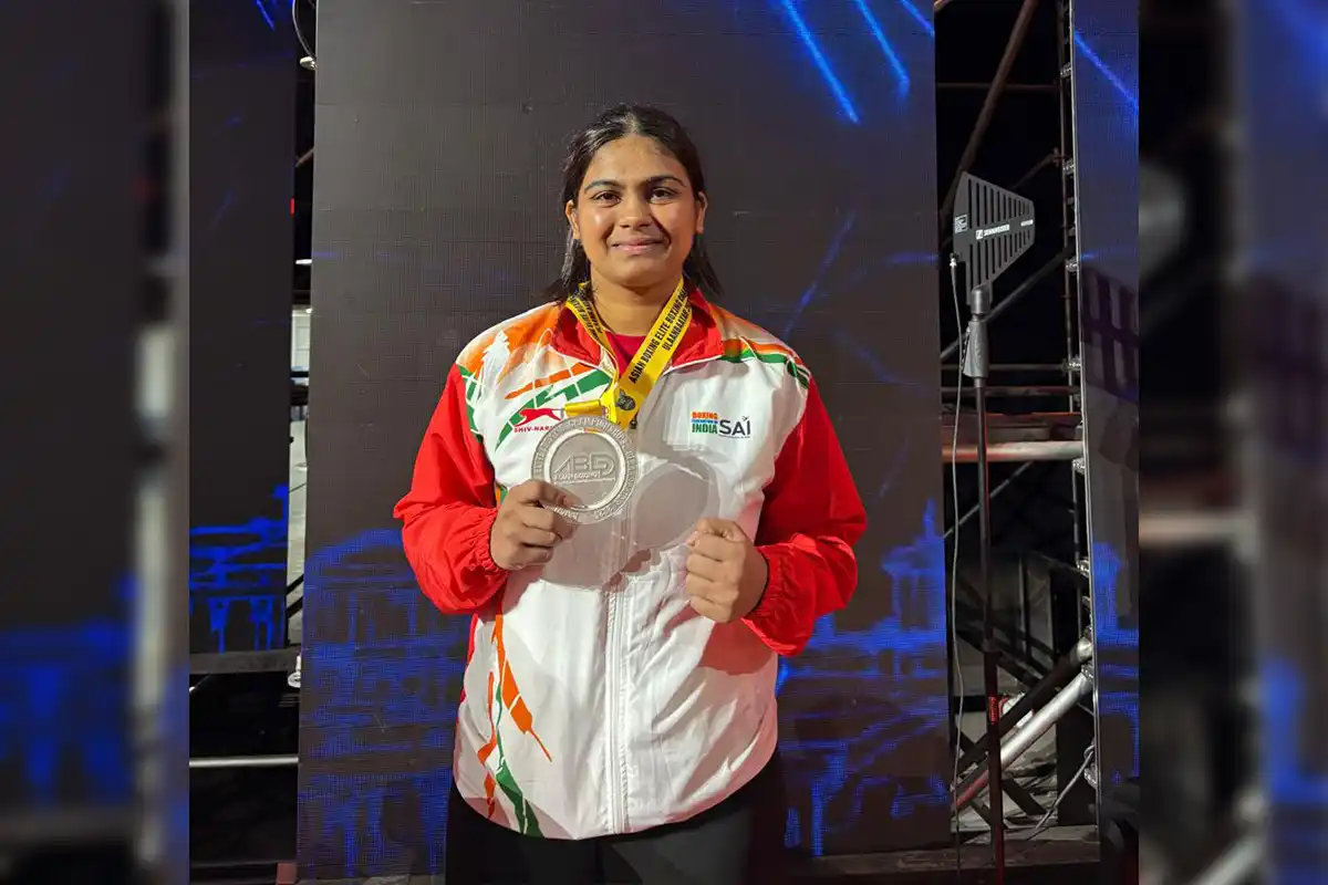 Alfiya Khan Pathan Asian Elite Boxing Championship: नागपुर की रेलवे टीसी ने एशिया में जीता रजत पदक, ओलंपिक 2028 पर नजर