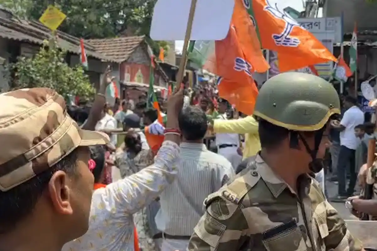 attack on BJP Priyanka Tibrewal Kolkata: एंटाली क्षेत्र में भाजपा प्रत्याशी पर हमला, राजनीतिक माहौल गरमाया