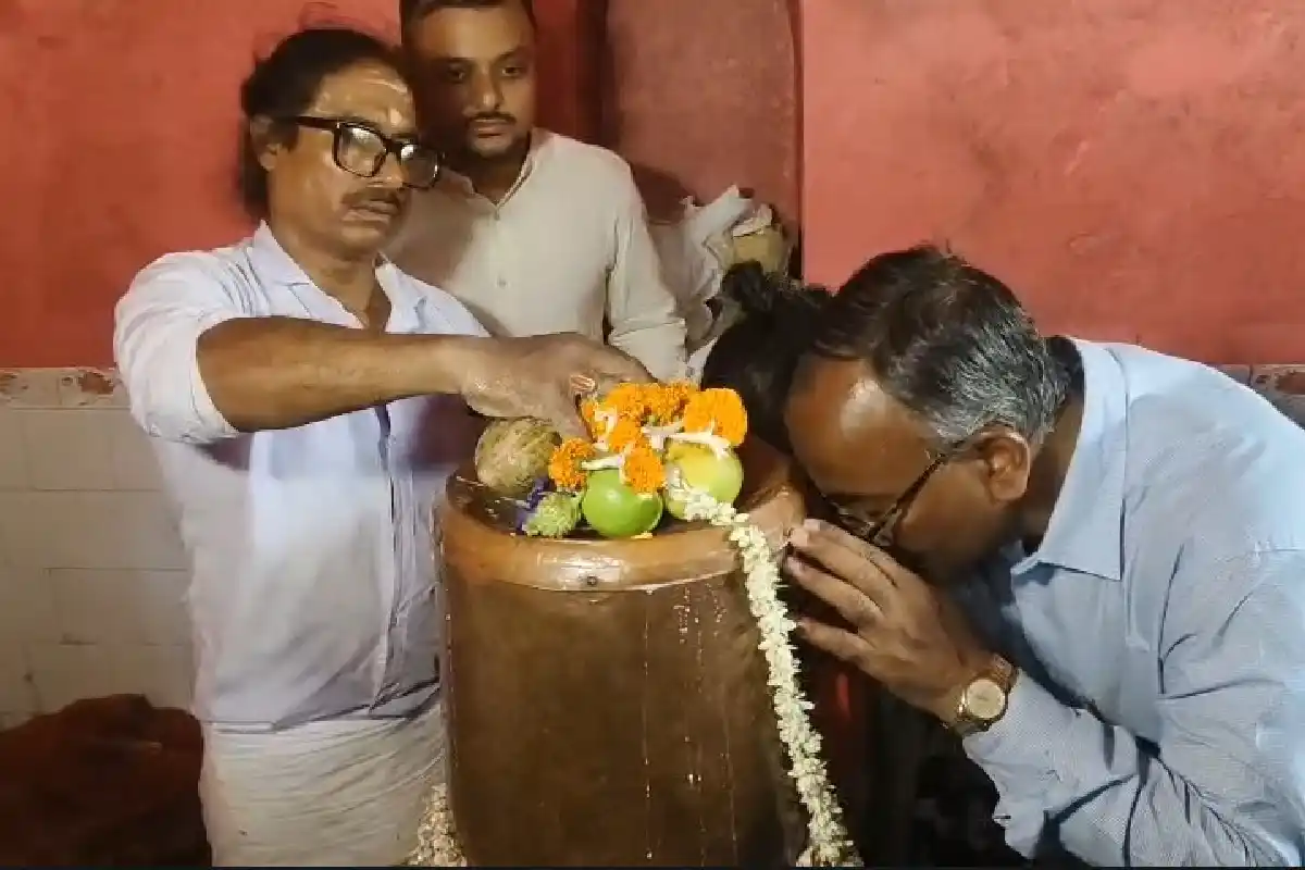 Ratna Debnath Neel Shashthi puja West Bengal: राज्य की बेटियों की सुरक्षा के लिए मां ने नील षष्ठी पूजा कर दिया बड़ा संदेश
