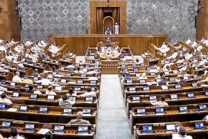 लोकसभा में पेश हुआ परिसीमन बिल, सदन में हंगामा शुरू