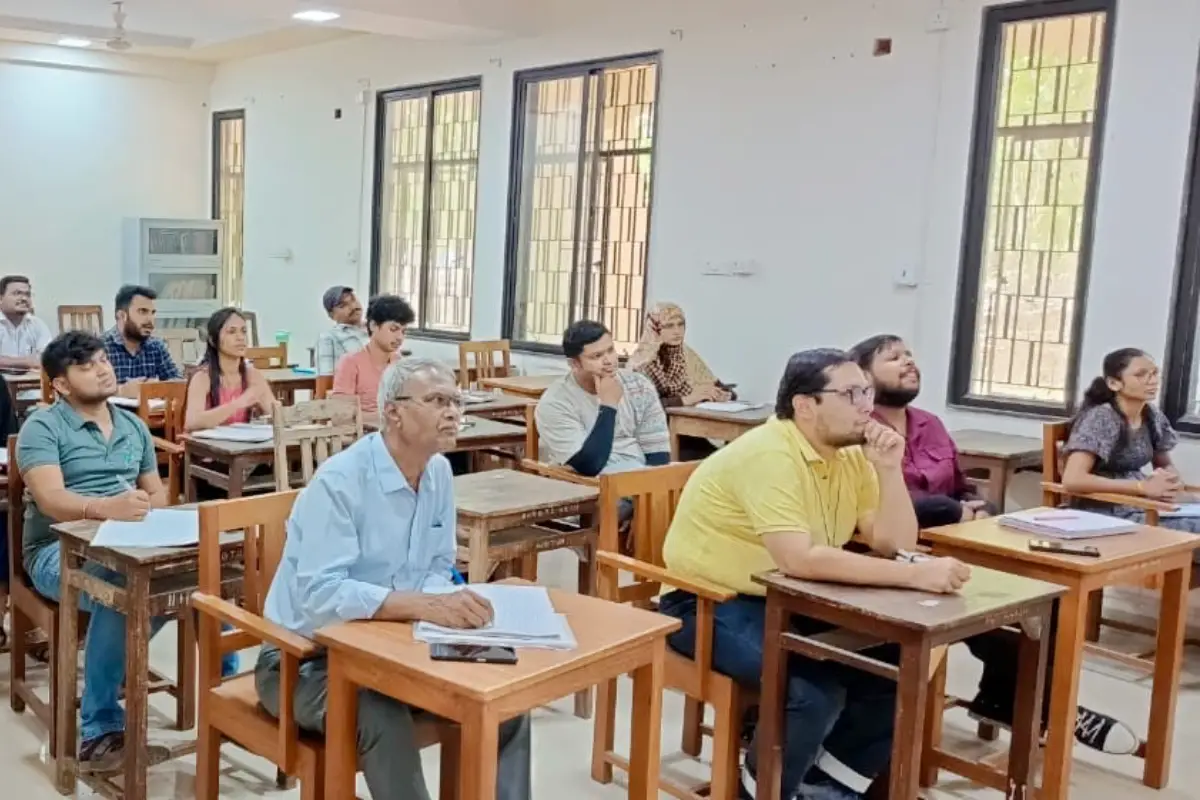 Nagpur University history department free NET SET guidance lecture: नागपुर विश्वविद्यालय के इतिहास विभाग की अभिनव पहल, NET-SET उम्मीदवारों के लिए निःशुल्क मार्गदर्शन व्याख्यान आयोजित