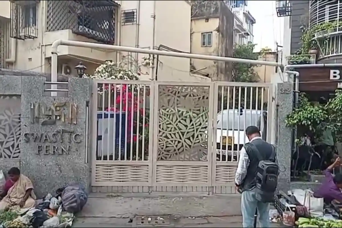 ED raid Kolkata Deputy Police Commissioner Shantanu Sinha Biswas: बालीगंज में डिप्टी पुलिस आयुक्त के घर पर छापा