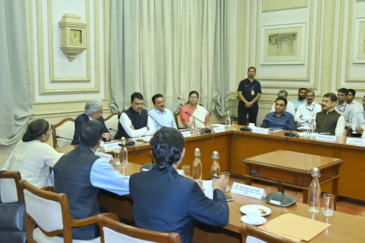 Maharashtra heat action plan: मुख्यमंत्री फडणवीस ने महाराष्ट्र के लिए हीट एक्शन प्लान और नागपुर आईआईएम में हीट रेजिलियंस सेंटर की घोषणा की। (Image Source: RB / Jassi)