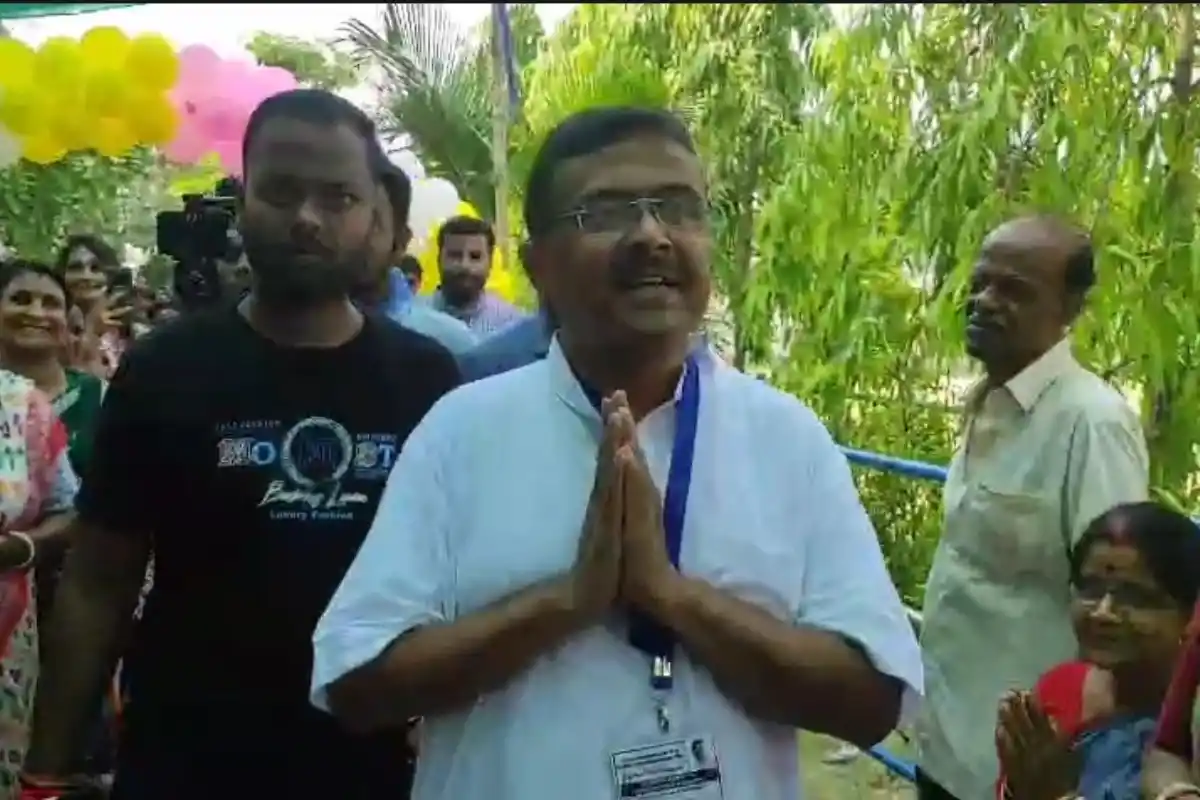 Suvendu Adhikari BLO phone use polling booth Nandigram: नंदीग्राम में मतदान के दौरान फोन इस्तेमाल पर विवाद, शुभेंदु अधिकारी ने दी चेतावनी