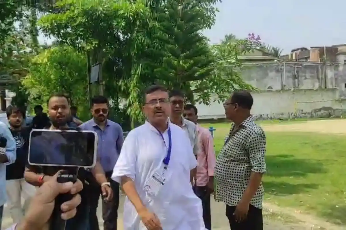 Suvendu Adhikari BLO phone use polling booth Nandigram: नंदीग्राम में मतदान के दौरान फोन इस्तेमाल पर विवाद, शुभेंदु अधिकारी ने दी चेतावनी
