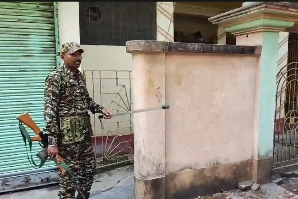 ED raid Habra ration corruption case West Bengal: हाबड़ा में सुबह-सुबह दो जगह ईडी की छापेमारी, जांच फिर तेज