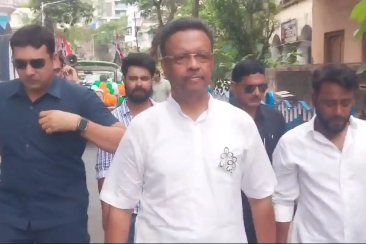 Firhad Hakim Jagatdal violence BJP allegation Kolkata: चेतला में पदयात्रा, शांतिपूर्ण मतदान की अपील