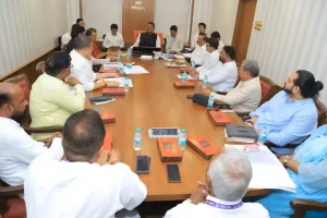 Maharashtra Taxi language rule: 1 मई से मराठी भाषा अनिवार्य पर संशय?