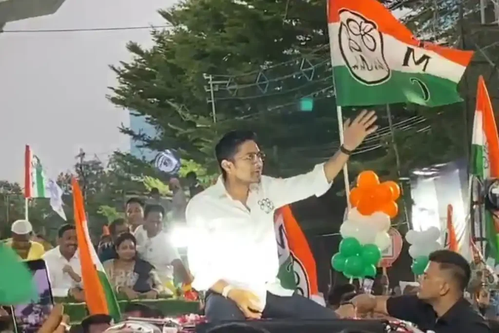 West Bengal News: महेशतला में अभिषेक बनर्जी की रैली, कहा यह किसी चुनावी सभा नहीं बल्कि विजय उत्सव जैसा है | Videos