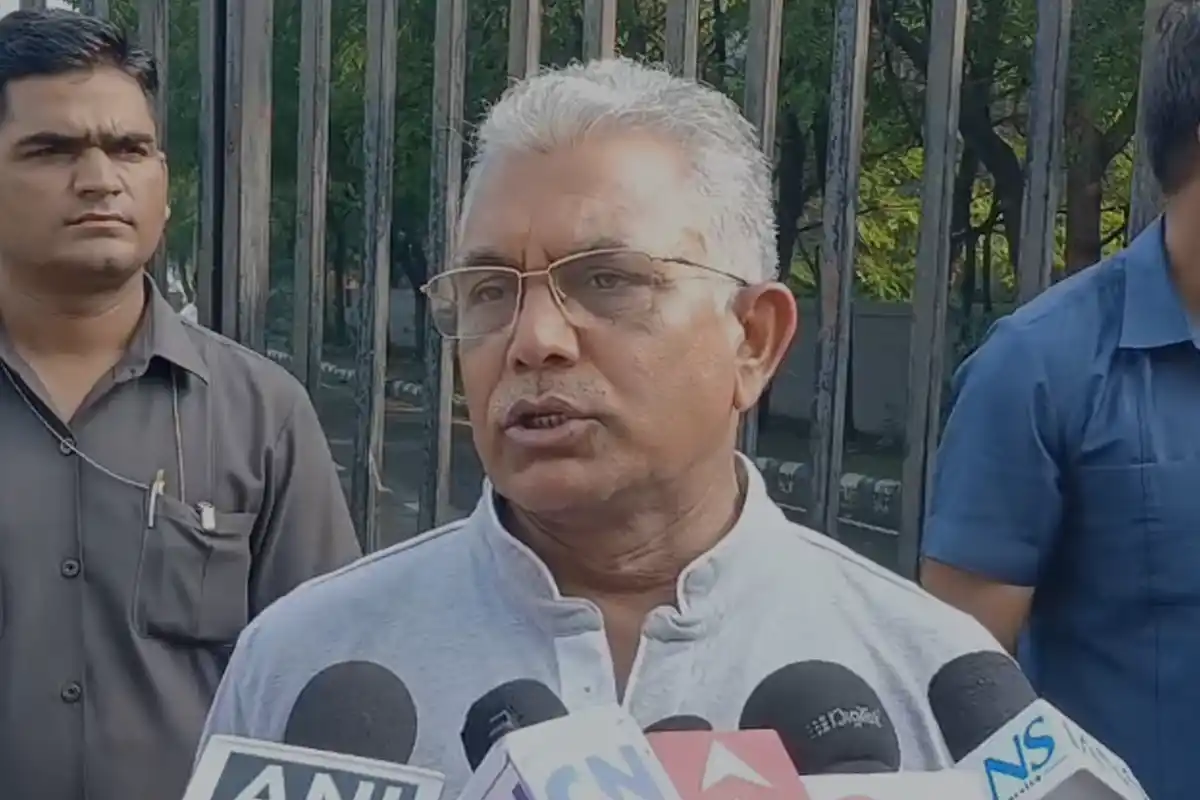 Suvendu Adhikari PA shot dead Kolkata post-election violence: पश्चिम बंगाल में बढ़ती हिंसा और कानून व्यवस्था पर भाजपा का बड़ा हमला (Image Source: RB / Ekbal)