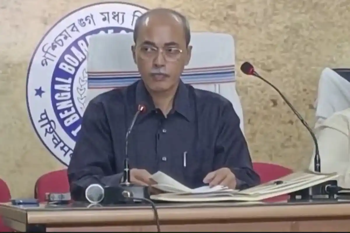 Madhyamik 2026 result Abhirup Bhadra Topper: पश्चिम बंगाल माध्यमिक परीक्षा में रायगंज के अभिरूप भद्र ने पहला स्थान हासिल किया