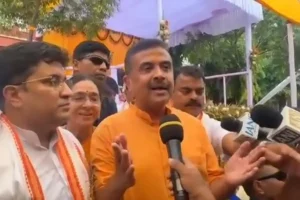 पश्चिम बंगाल के नए मुख्यमंत्री शुभेंदु अधिकारी ने शपथ लेने के बाद मीडिया को किया संबोधित