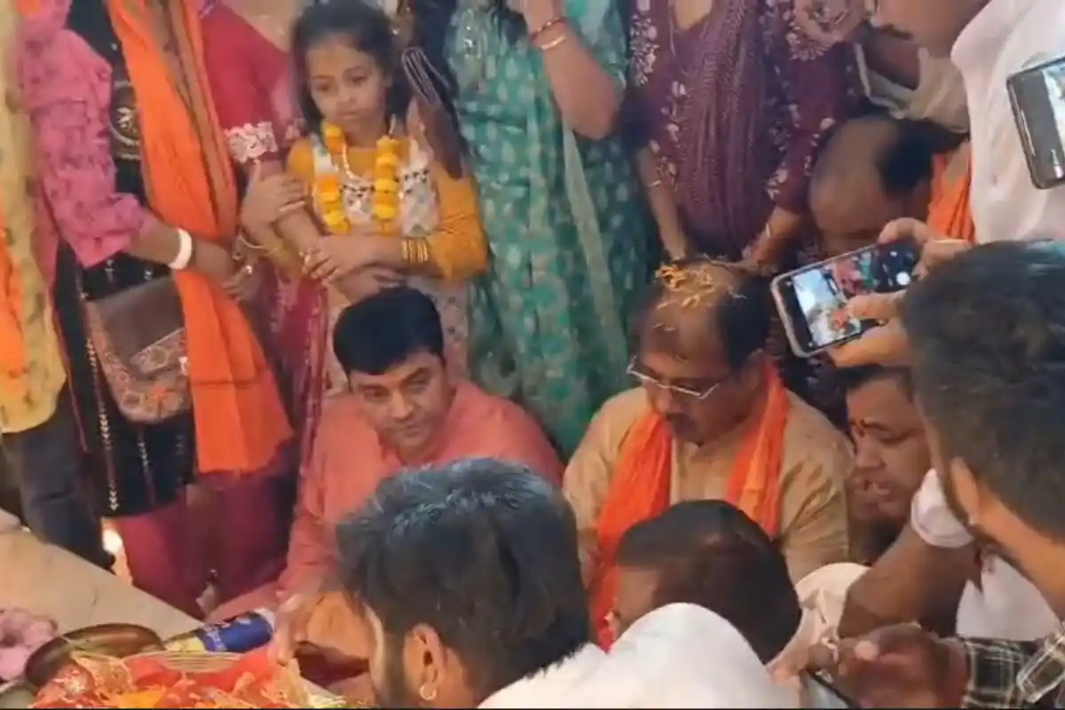Asansol Bastin Bazar Durga Temple puja resumed: आसनसोल बस्तिन बाजार दुर्गा मंदिर में 13 साल बाद फिर शुरू हुई नित्य पूजा