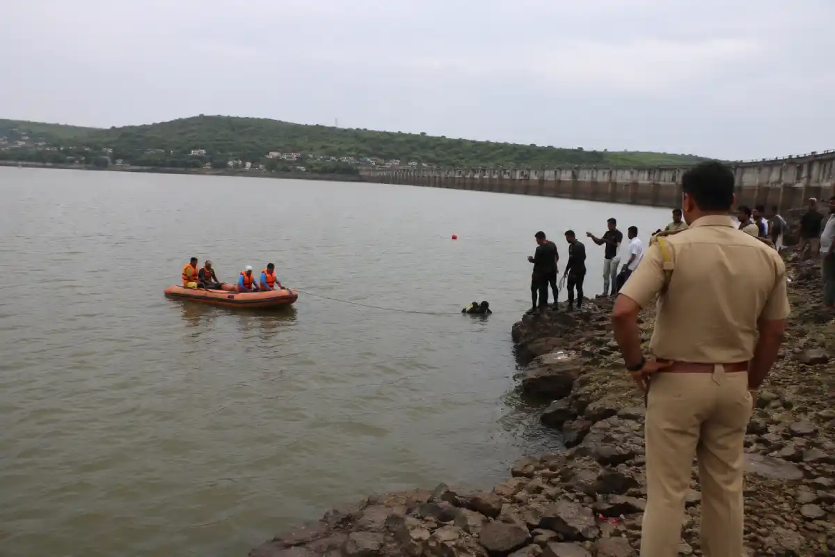 Amravati Dhatkheda Dam four youth drowning: धातखेड़ा बांध में चार युवाओं के डूबने की आशंका से अमरावती में फैली चिंता
