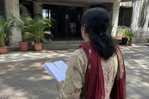 Nagpur News: सेवानिवृत्त महिला कर्मचारी ने बकाया राशि नहीं मिलने पर आत्मदाह की चेतावनी दी