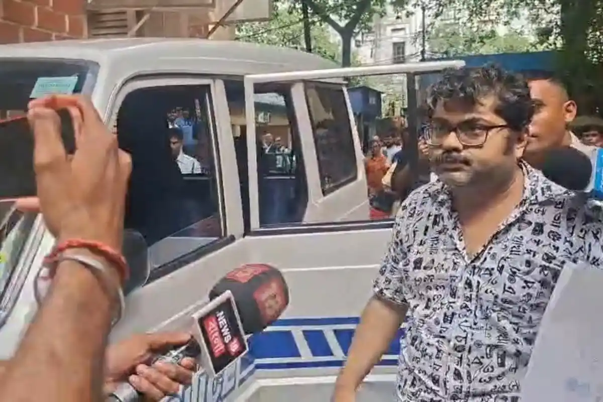 Garg Chattopadhyay Bengali Awaz Court statement: कोर्ट पहुंचकर बोले बंगालियों की आवाज दबाई जा रही है