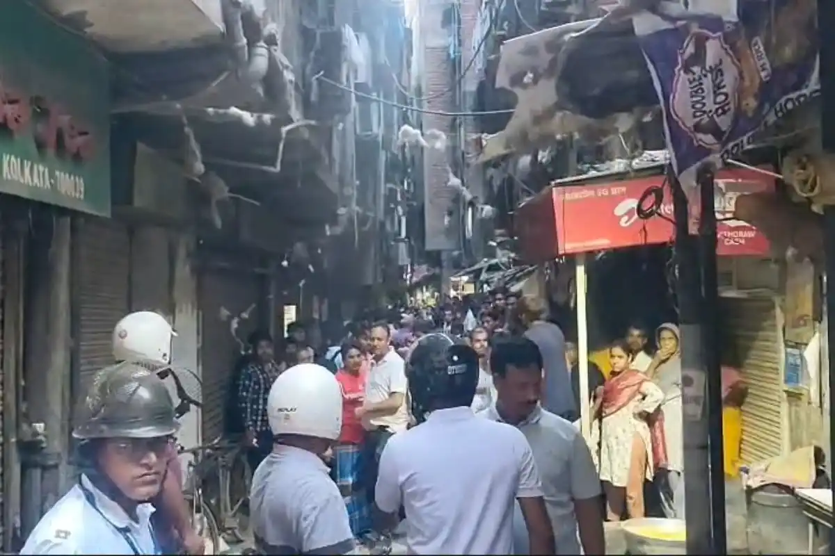 Tiljala building fire Kolkata illegal factory action: तिलजला अग्निकांड के बाद अवैध कारखानों पर सख्त कार्रवाई के आदेश