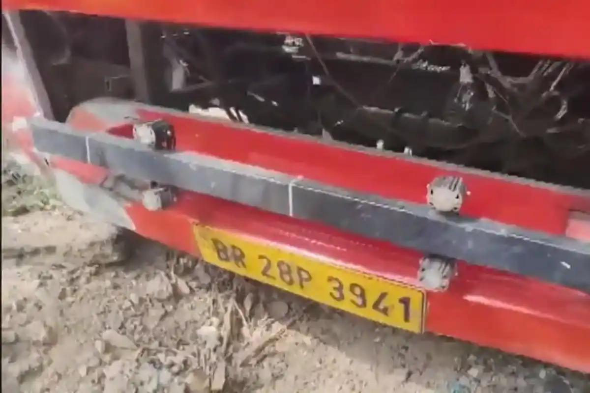Delhi private bus gangrape case accused arrested: दिल्ली में निजी बस में महिला से गैंगरेप, पुलिस ने दोनों आरोपियों को किया गिरफ्तार