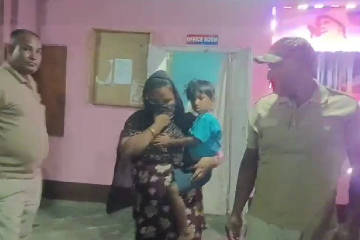 नगांव में महिला तस्कर गिरफ्तार, 17 कंटेनरों में मिला मादक पदार्थ