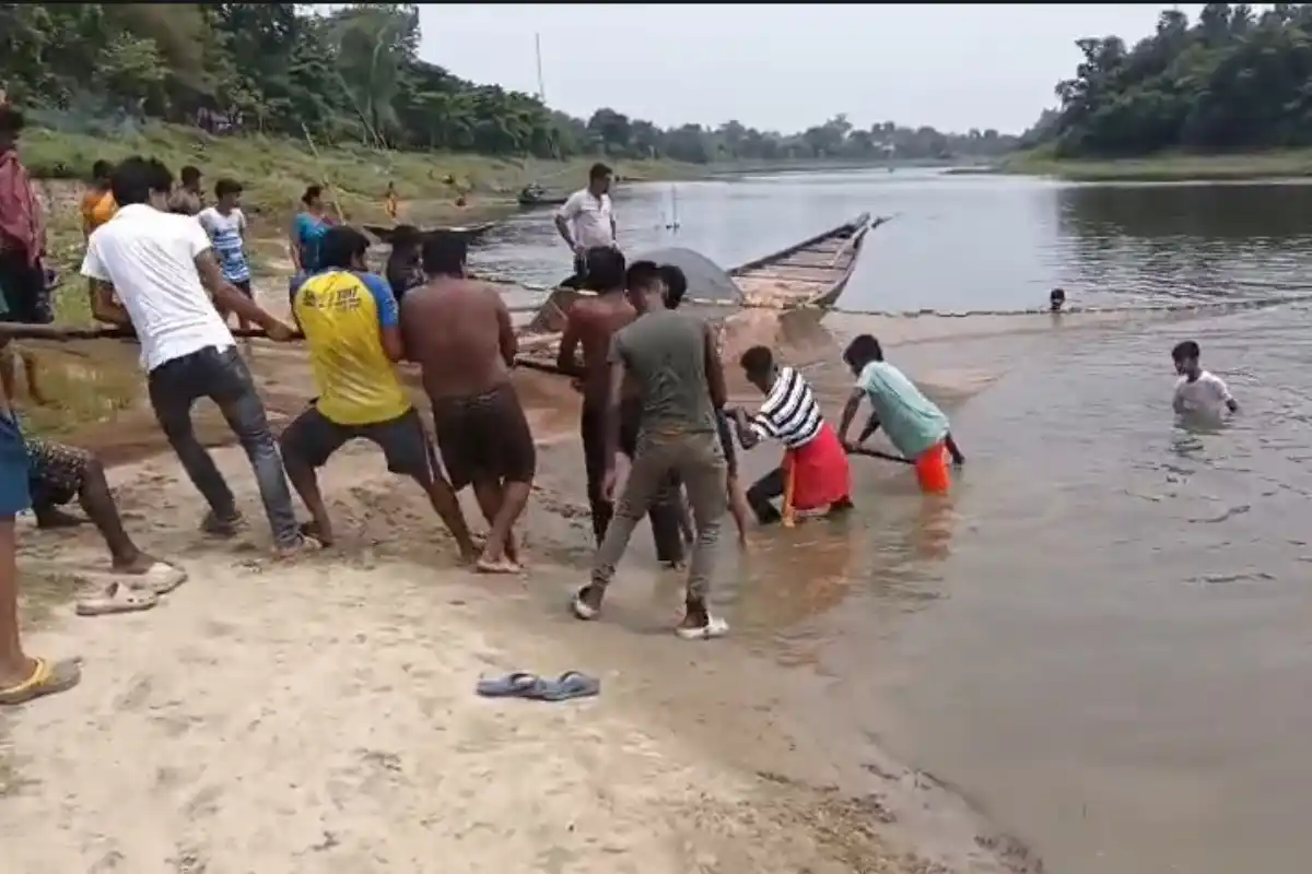 Two minors missing in Malda river West Bengal: नदी में नहाने गए दो नाबालिग लापता, पुरातन मालदा में इलाके में बढ़ी चिंता