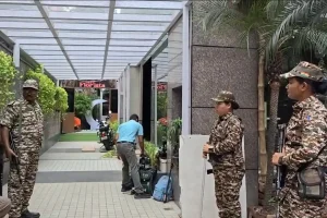 कोलकाता में तीन जगह ईडी की बड़ी छापेमारी, कारोबारी और पुलिस अधिकारी के घर जांच