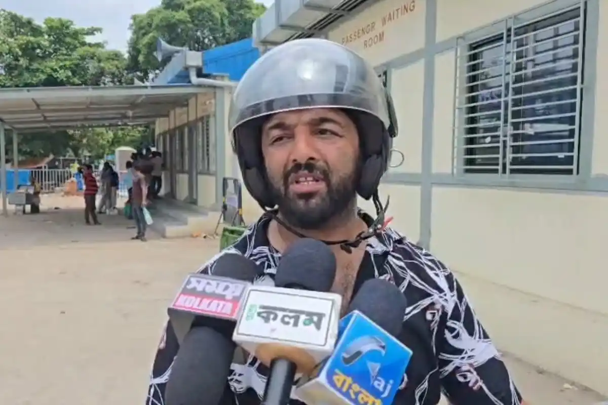 कोलकाता में फिर बढ़े पेट्रोल और डीजल के दाम, आम लोगों पर बढ़ा खर्च 15 Kolkata petrol diesel price hike: कोलकाता में फिर बढ़े पेट्रोल और डीजल के दाम, आम लोगों पर बढ़ा खर्च