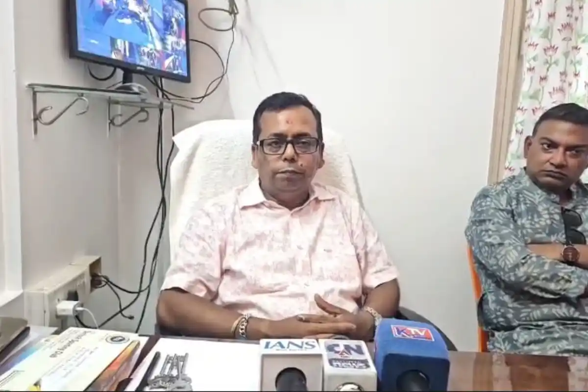 Councillor Sudip Polley arrested Alipur Court BJP protest Kolkata: ठाकुरपुकुर में पार्षद को कोर्ट ले जाते समय भाजपा समर्थकों ने लगाए नारे