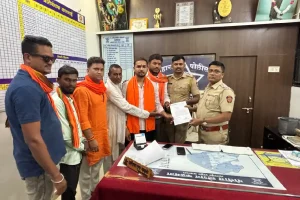 नागपुर में छत्तीसगढ़ी समाज पर अभद्र टिप्पणी के विरोध में पुलिस को सौंपा गया ज्ञापन