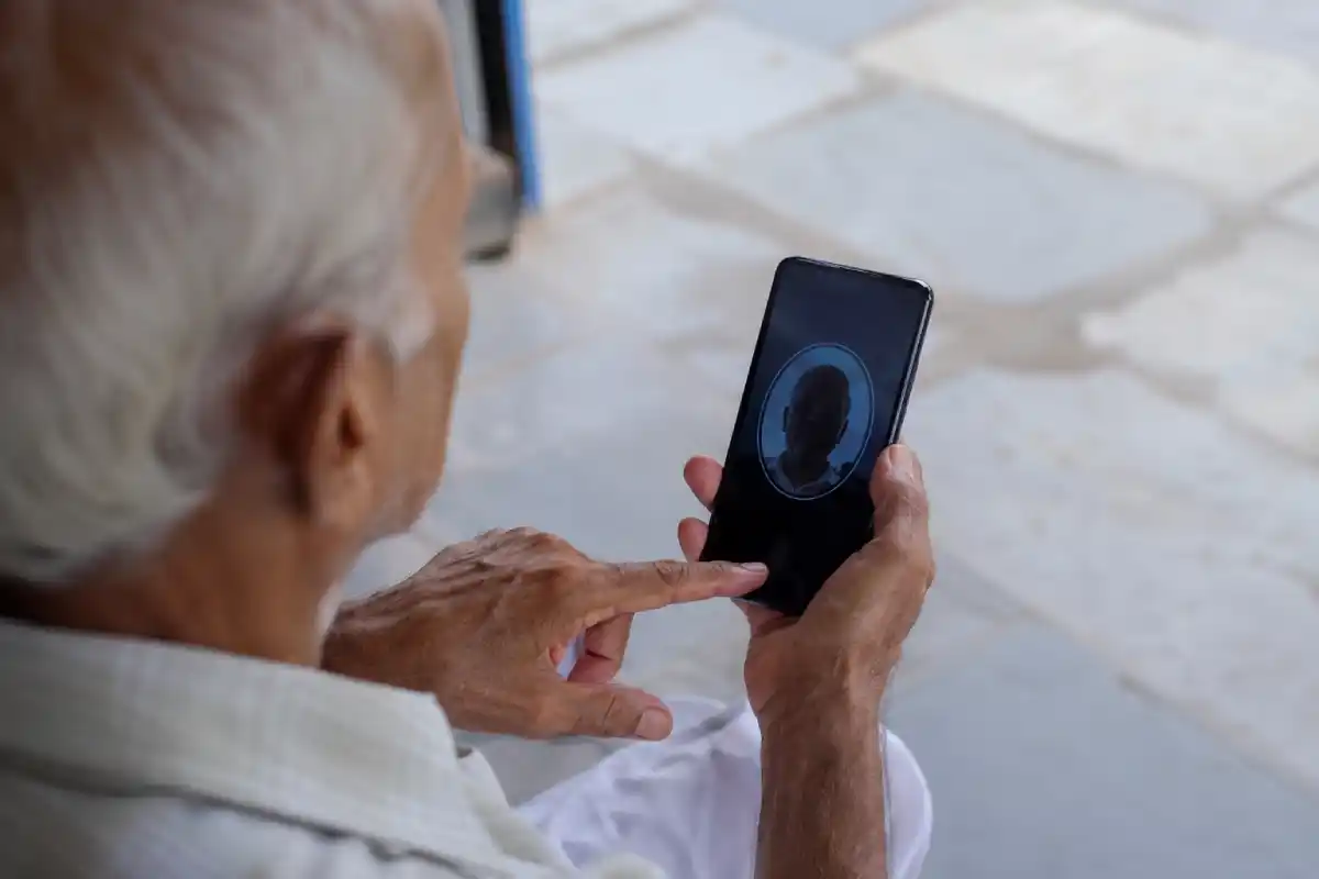 Nagpur Beneficiary Satyapan App Online Jeevan Praman Patra: अब घर बैठे जमा होगा जीवन प्रमाण पत्र, बुजुर्ग और दिव्यांग लोगों को बड़ी राहत
