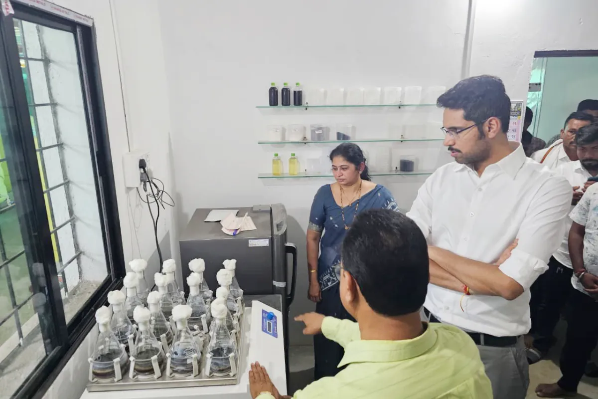 अल-नीनो से कम बारिश की चेतावनी के बीच जिलाधिकारी कुमार आशीर्वाद का कुही किसानों से संवाद — "हर बूंद खेत में रोकें, जैविक खेती अपनाएं"