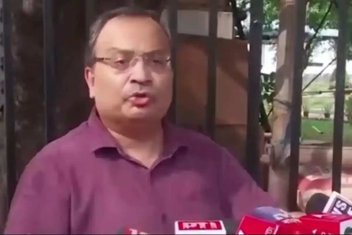 Kunal Ghosh Beleghata MLA press conference West Bengal Assembly: विधानसभा के बाहर पत्रकारों से बोले कुनाल घोष, कई मुद्दों पर रखी अपनी बात