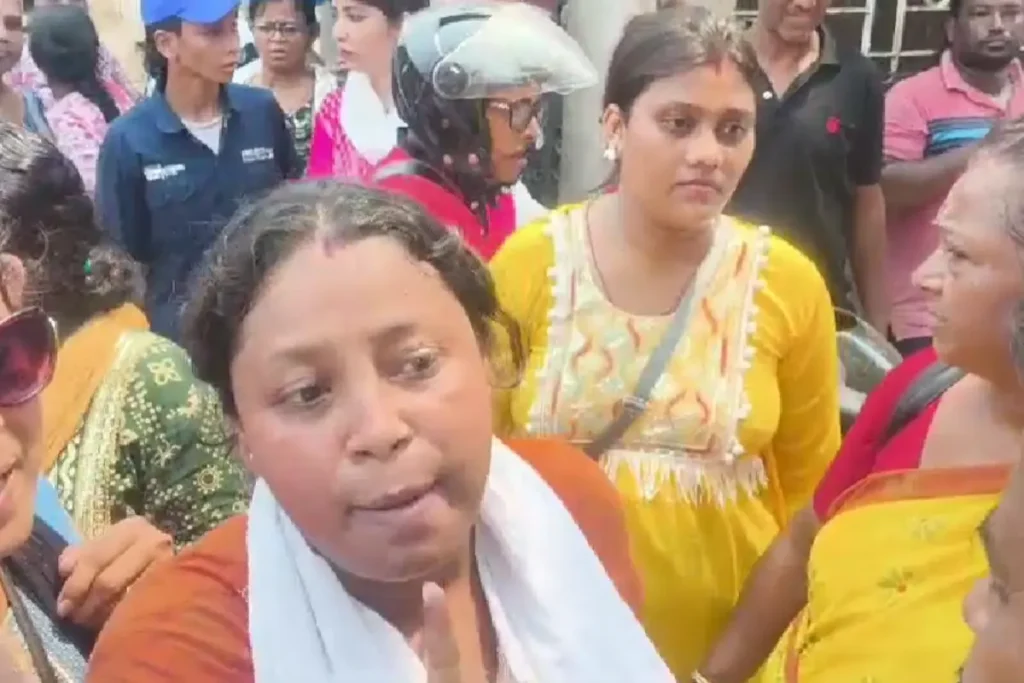 कोलकाता: फेडरेशन विवाद को लेकर टॉलीवुड में हंगामा, दो गुटों में झड़प, पुलिस ने संभाला मोर्चा