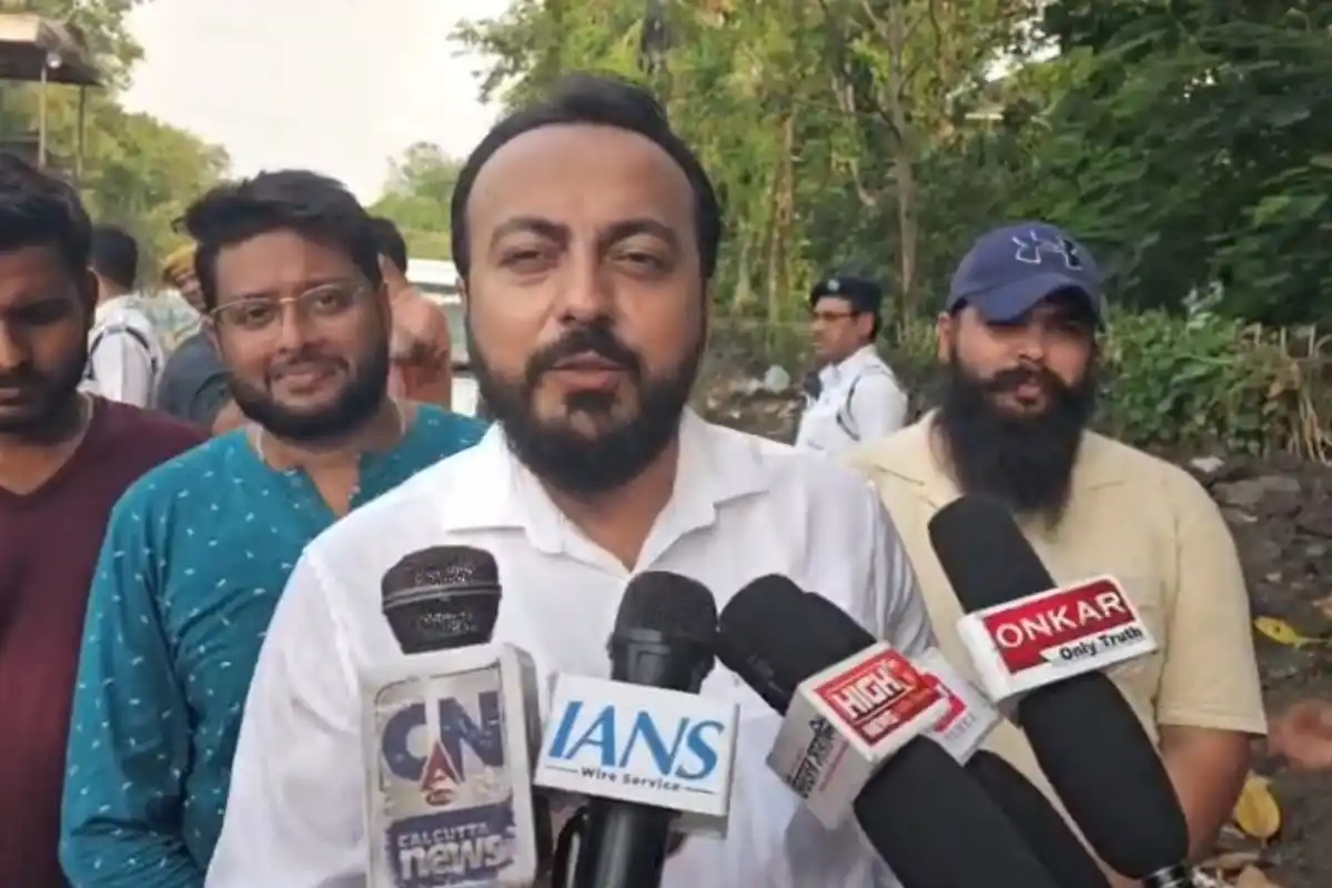 Kolkata News: तारातला से जिंजिरा बाजार तक सड़क का काम तेजी से जारी, 20 दिनों में पूरा होने का दावा 13 Taratala Jinjira Bazar road repair work Kolkata: तारातला से जिंजिरा बाजार तक सड़क का काम तेज, 20 दिनों में पूरा होने का दावा