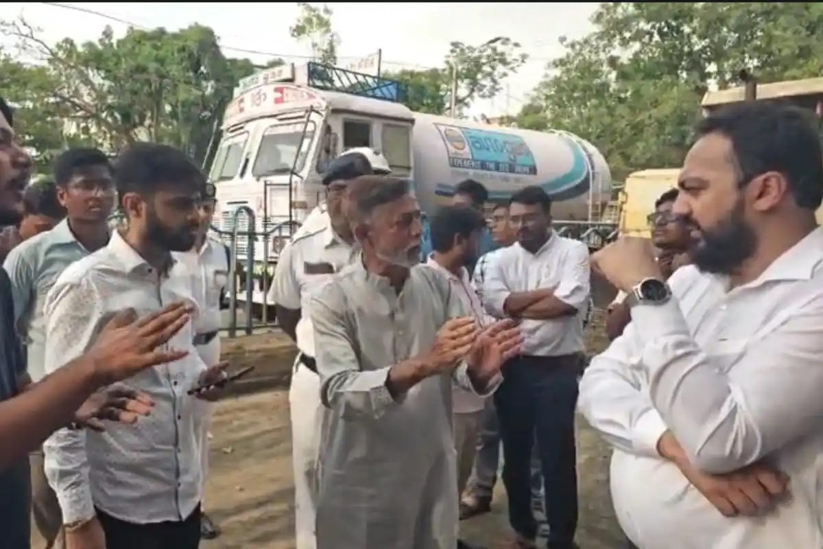 Taratala Jinjira Bazar road repair work Kolkata: तारातला से जिंजिरा बाजार तक सड़क का काम तेज, 20 दिनों में पूरा होने का दावा