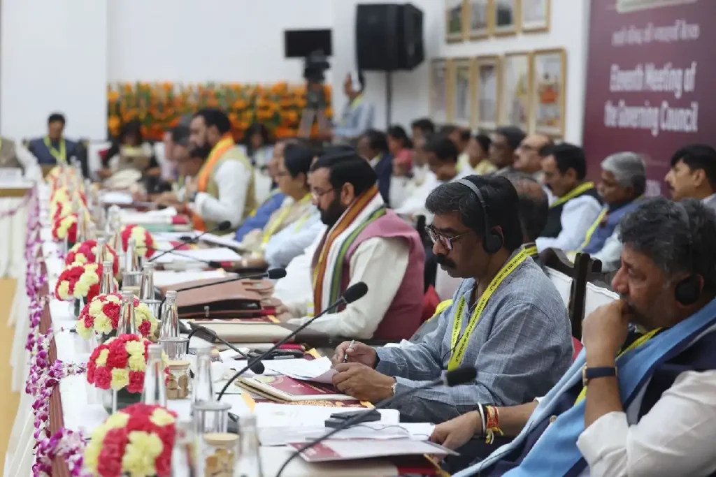 नीति आयोग की 11वीं बैठक शुरू, पीएम मोदी की अध्यक्षता में जुटे मुख्यमंत्री; झारखंड की ओर से मेट्रो परियोजना की मांग संभव