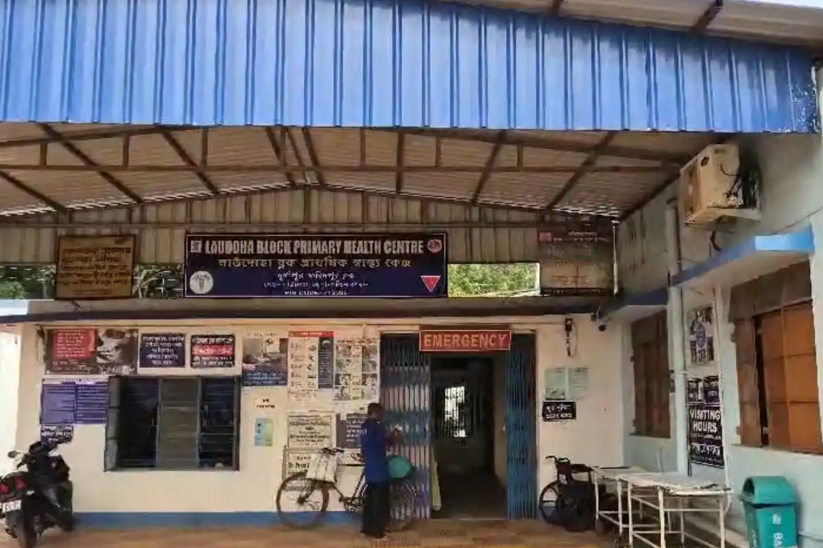 Durgapur Lover Couple Found Hanging Before Wedding: शादी से एक दिन पहले युवती और उसके प्रेमी का शव पेड़ से लटका मिला, इलाके में शोक और कई सवाल