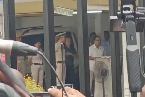 Kunal Ghosh Enters Bhawani Bhavan: भवानी भवन पहुंचे कुनाल घोष, राजनीतिक हलकों में चर्चा तेज