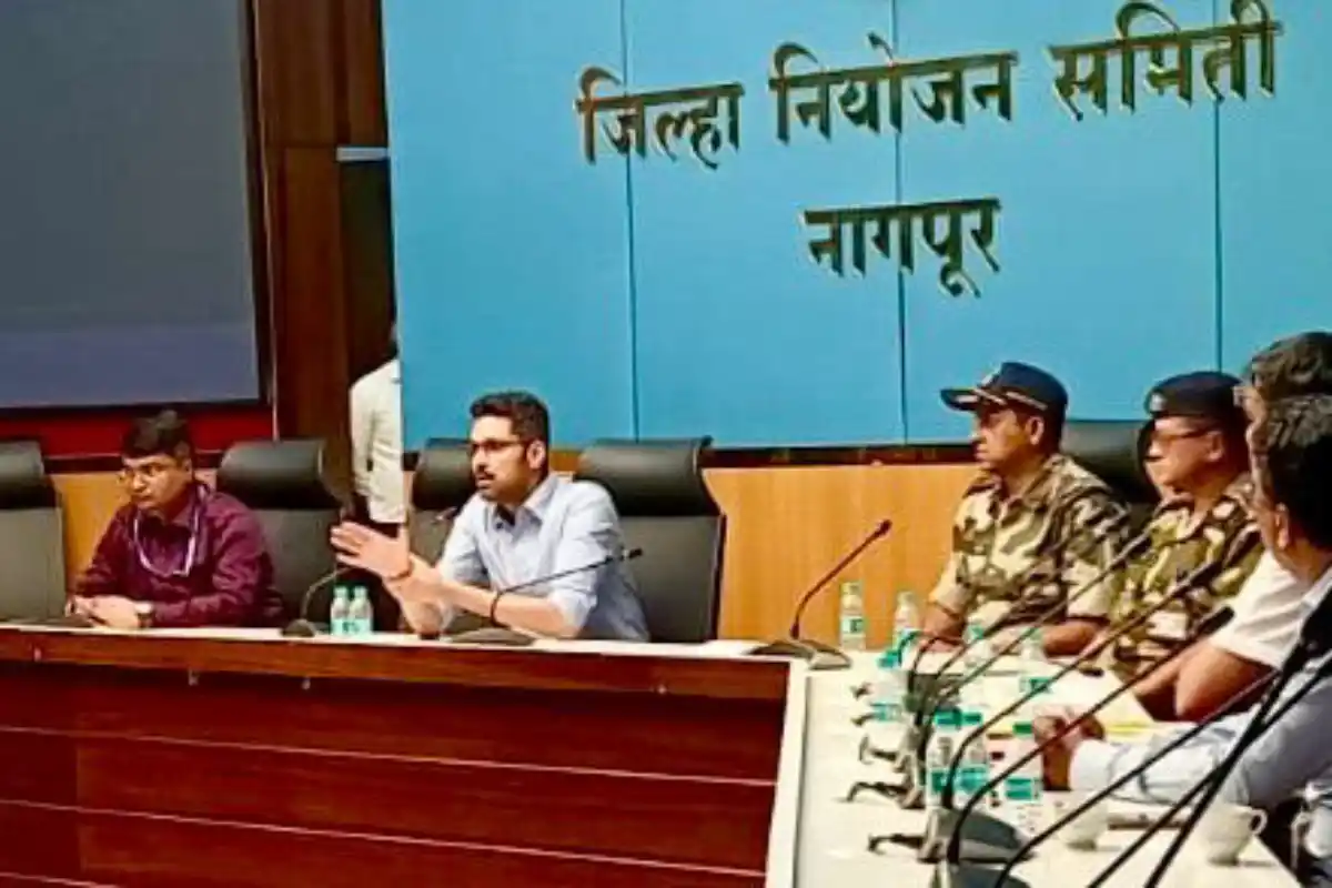 नागपुर में नीट परीक्षा की तैयारियों की समीक्षा, विद्यार्थियों की सुविधा और सुरक्षा पर विशेष ध्यान